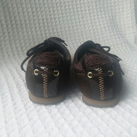 Coach Logo Kelbie Sneakers - Picture 3 of 7